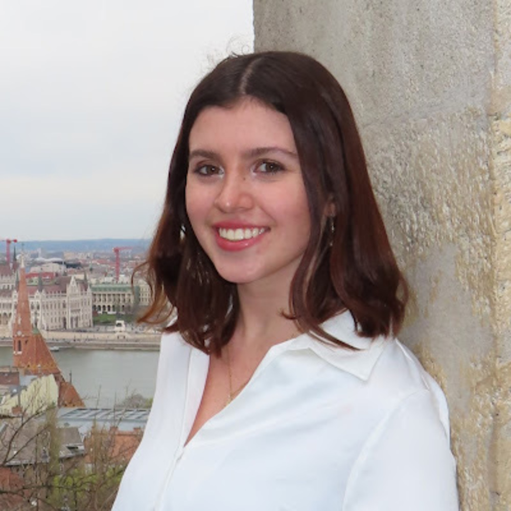 Meet your Posher, Caleigh